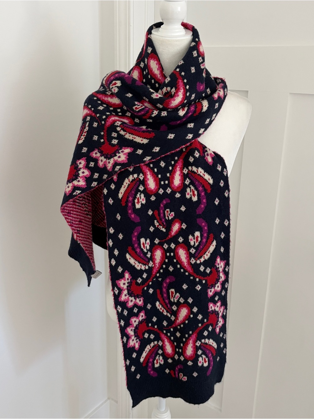 Vera Bradley Knit Paisley Scarf Navy Pink Red Floral Long Winter Wrap*H18